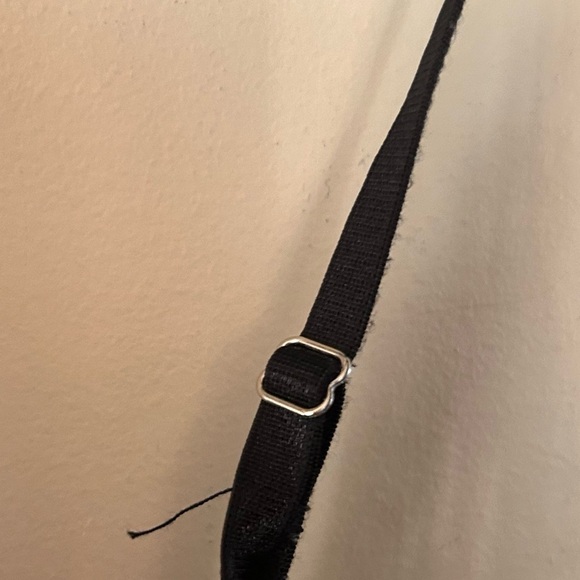 Lace shapewear - Picture 3 of 10